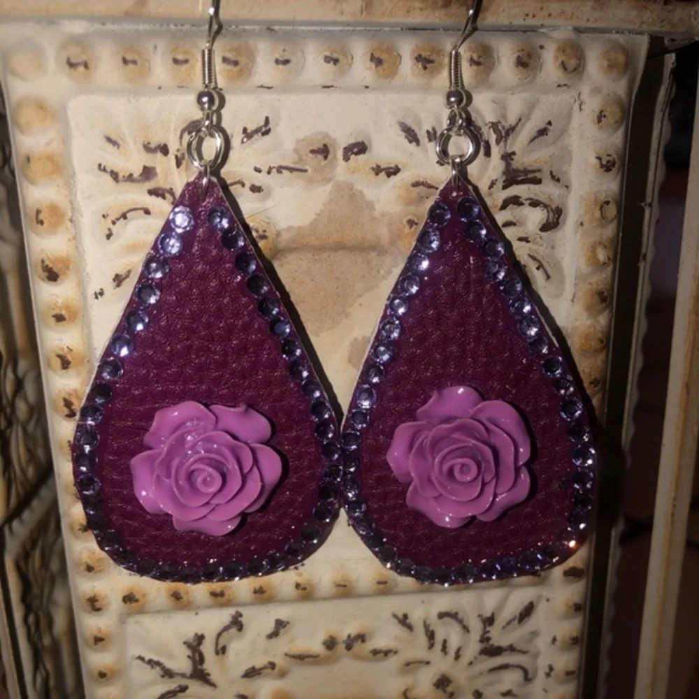 Rose and Rhinestone Faux Leather Earrings - Picture 3 of 4